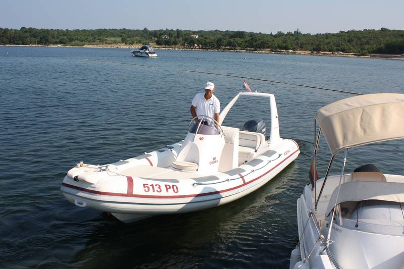 Aquarius rent a boat Porec Maestral 650 prova